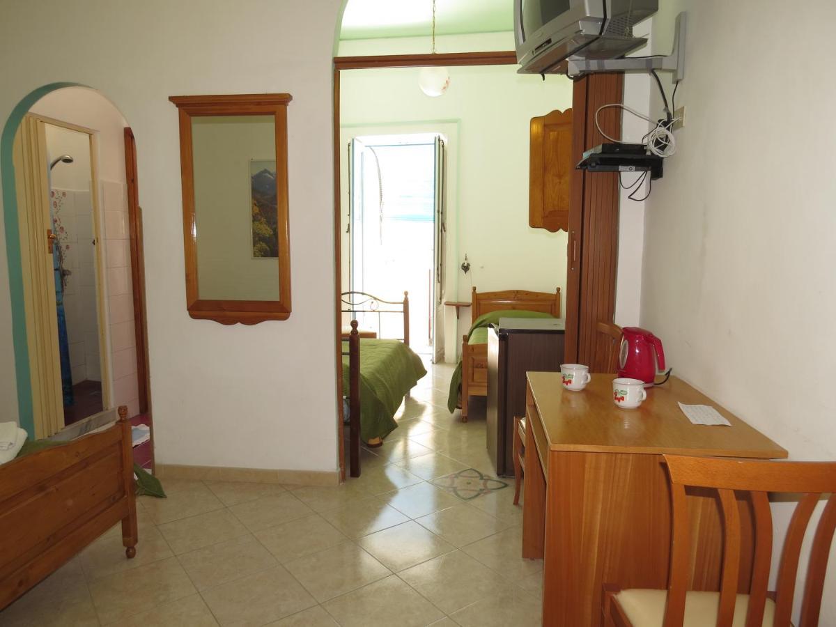 Casa Vittorio B&B Lipari (Isola Lipari) Exterior foto